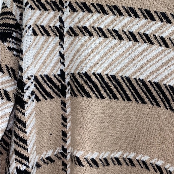 Turtle neck sweater - Picture 4 of 4